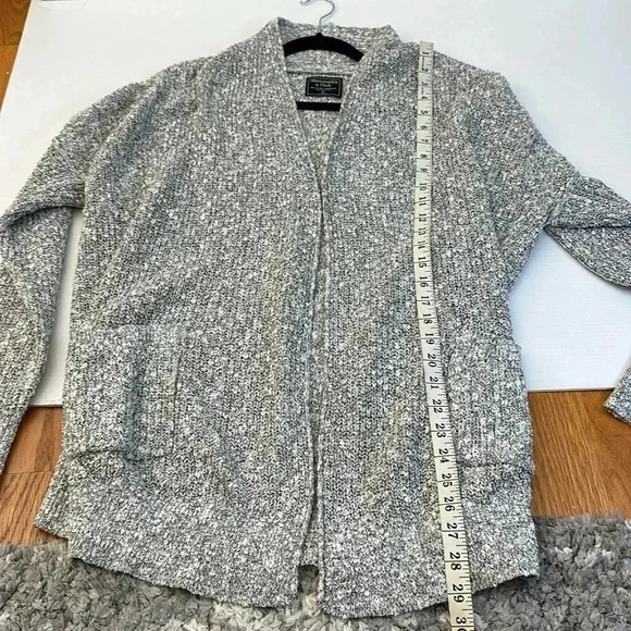 Women’s Abercrombie & Fitch A&F Gray Open Sweater Cardigan with Pockets! Size M - Picture 8 of 9